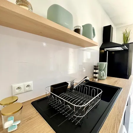 L'alcove, Maison Saint-nazaire Apartment
